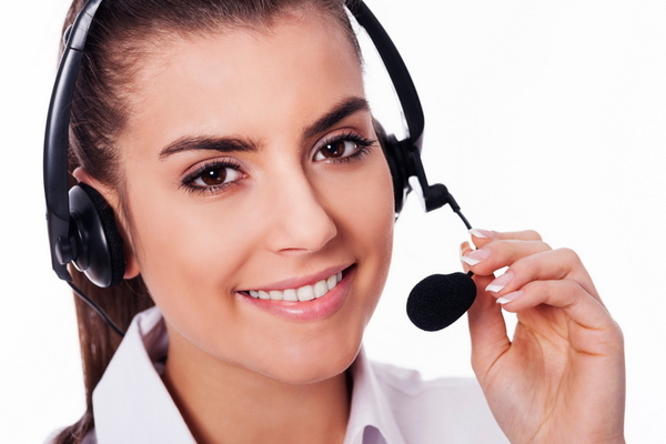  Interessenten-Kontaktgespräche per Telefon durch Callcenter-Mitarbeiter (mit Erfolgs-quotenrechnung - Statistik)