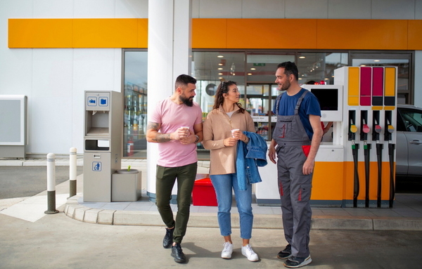 Tankstelle (Werbemittel-Ausgabestelle) Tankstelle (Werbemittel-Ausgabestelle)