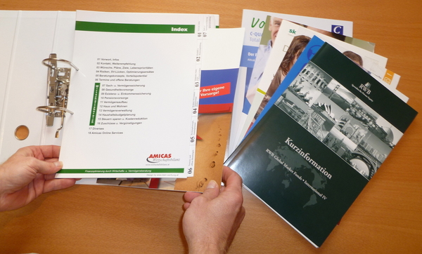 Produktkatalog mit den gängigsten Produkten aus dem Finanz- u. Versicherungsbereich!